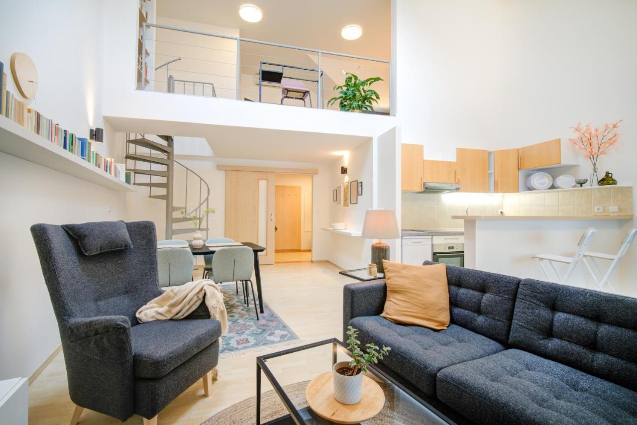 Residence Caesar By Homester Brno Ngoại thất bức ảnh